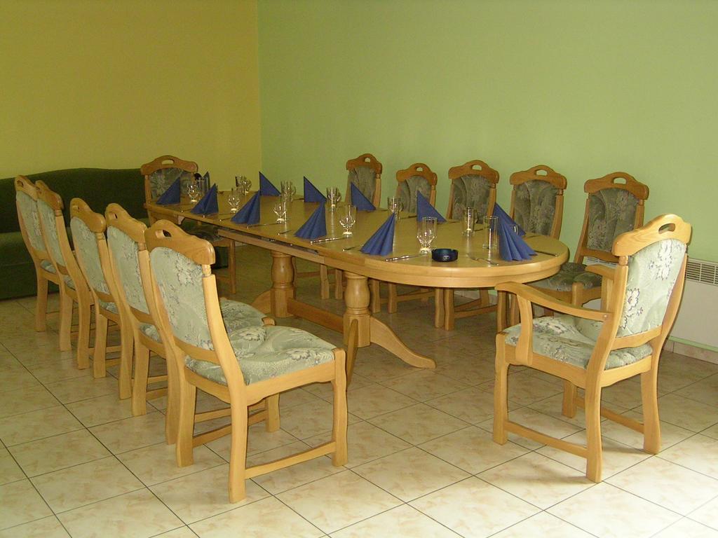Skaistaziede Hotel Siauliai  Ngoại thất bức ảnh