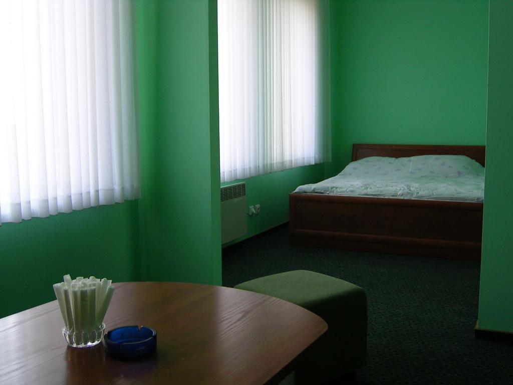 Skaistaziede Hotel Siauliai  Phòng bức ảnh