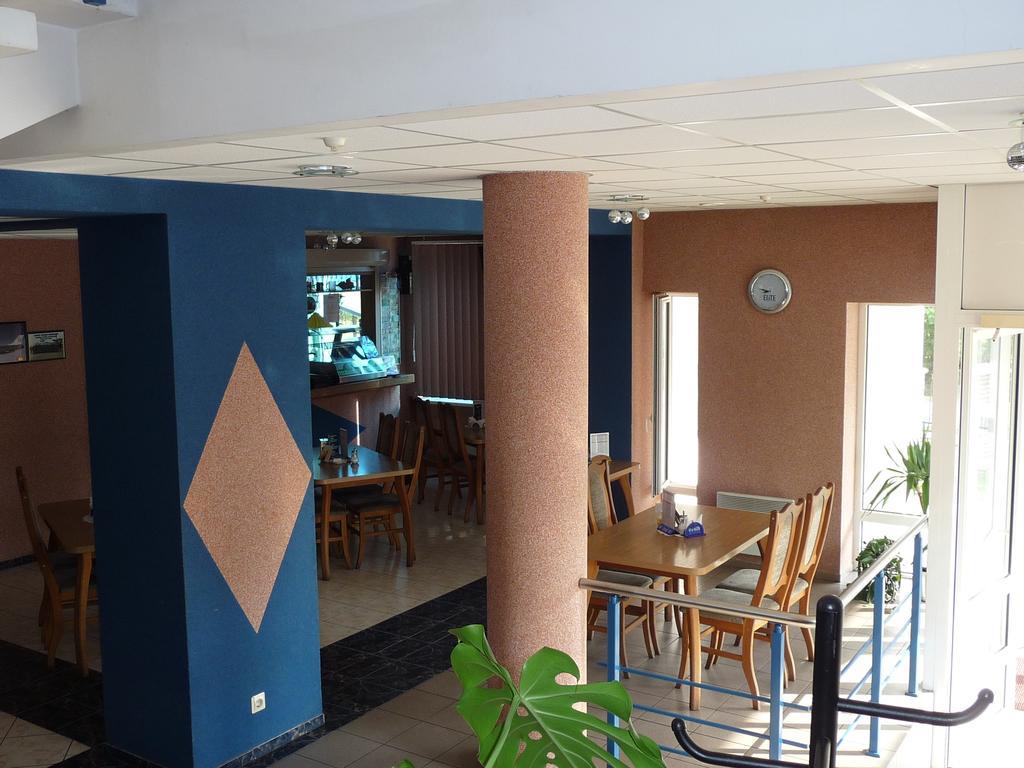 Skaistaziede Hotel Siauliai  Ngoại thất bức ảnh